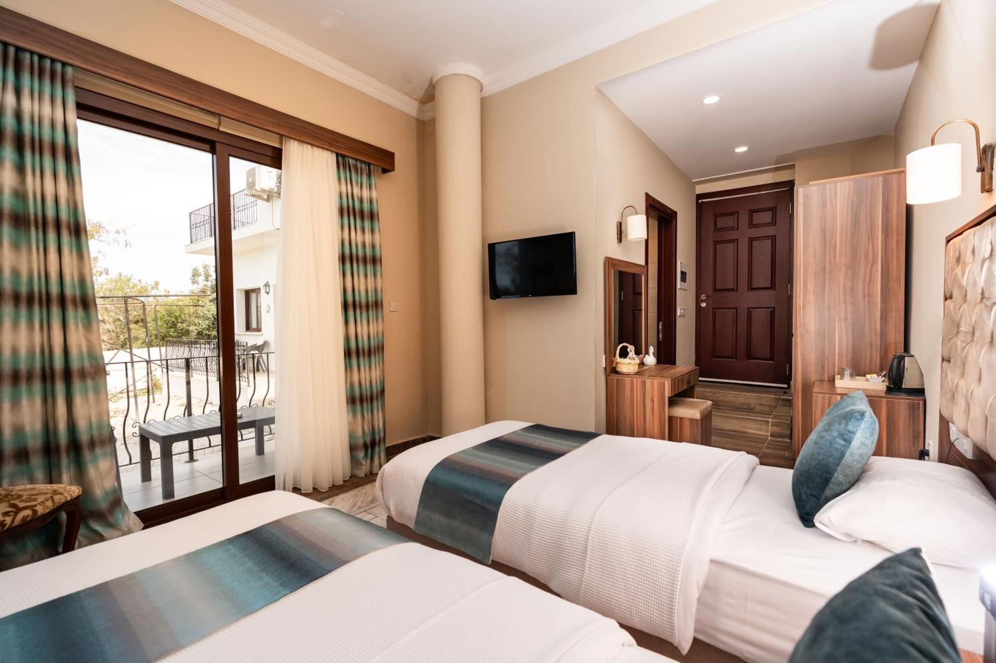 Meryem'S Hotel Agios Epiktitos Екстер'єр фото