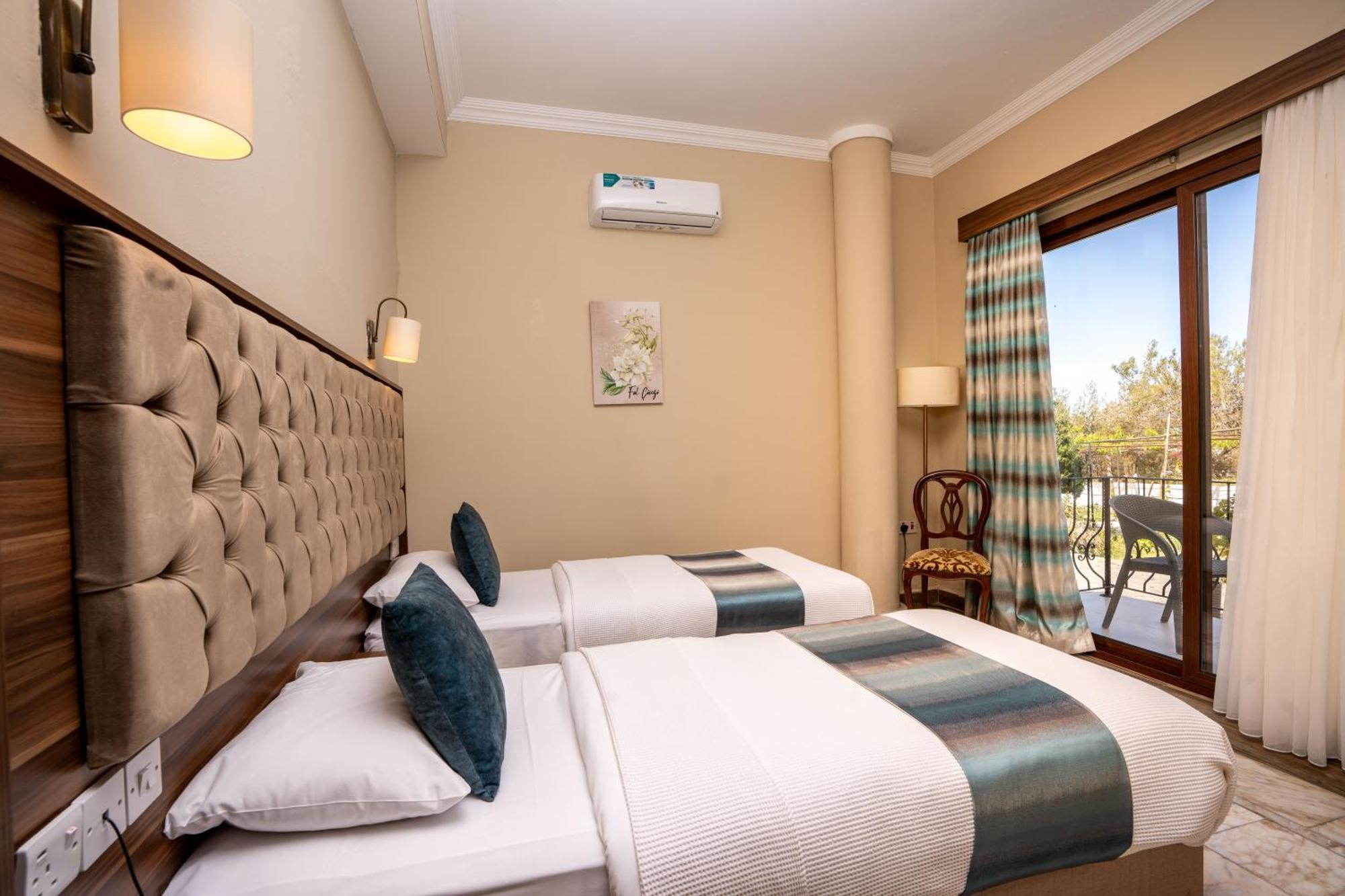 Meryem'S Hotel Agios Epiktitos Екстер'єр фото