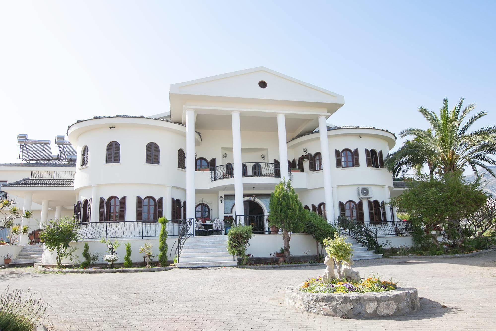 Meryem'S Hotel Agios Epiktitos Екстер'єр фото